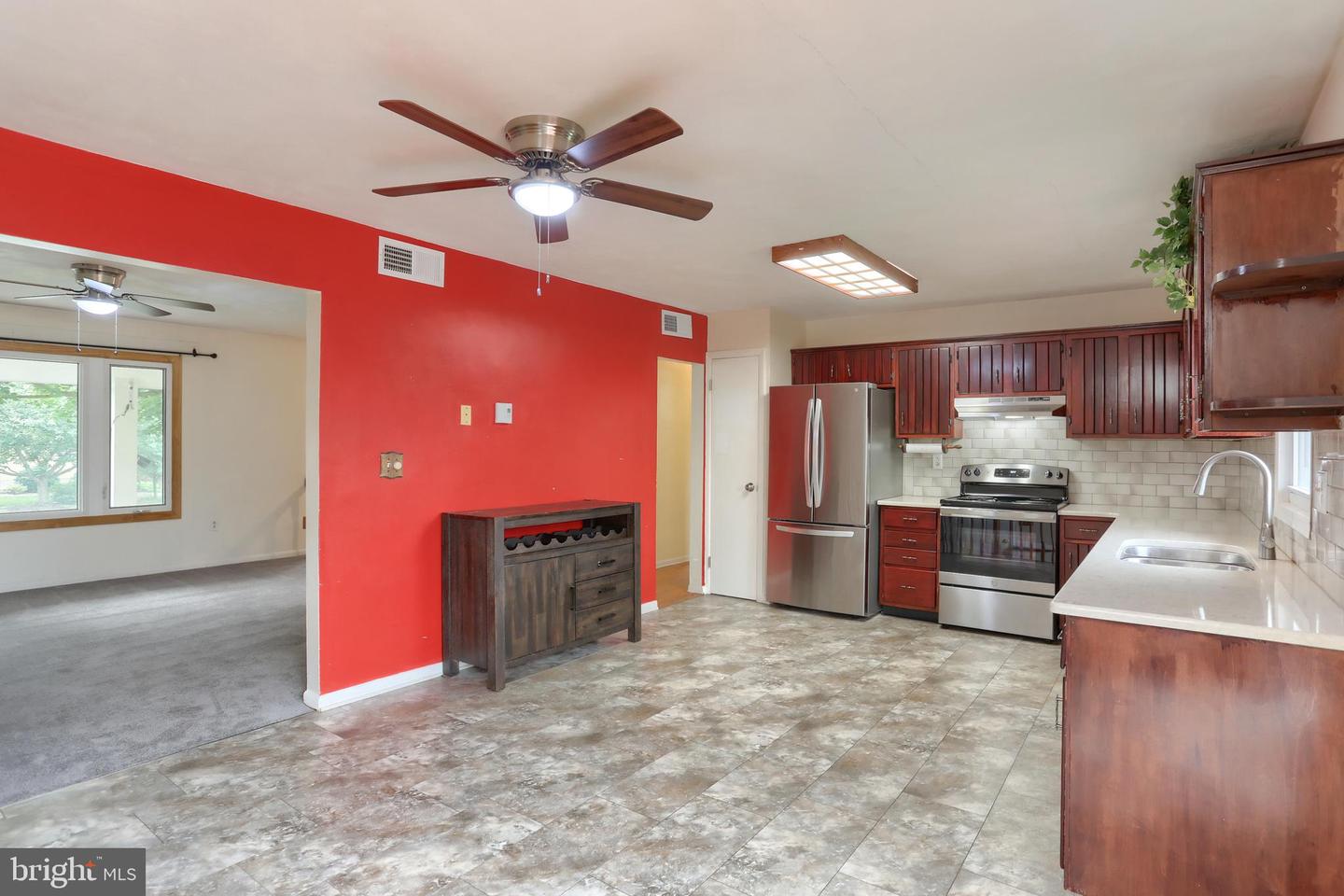 1132 Cornell Dr Property Photo 22