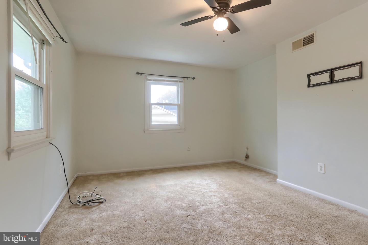 1132 Cornell Dr Property Photo 40