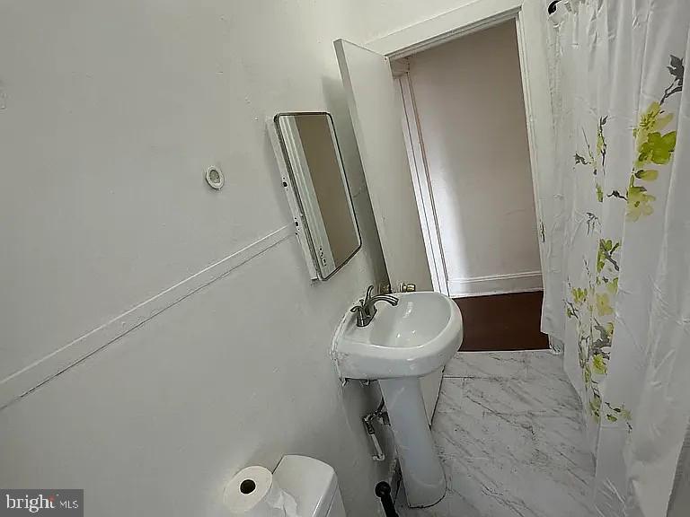 8 S 18th St Property Photo 4