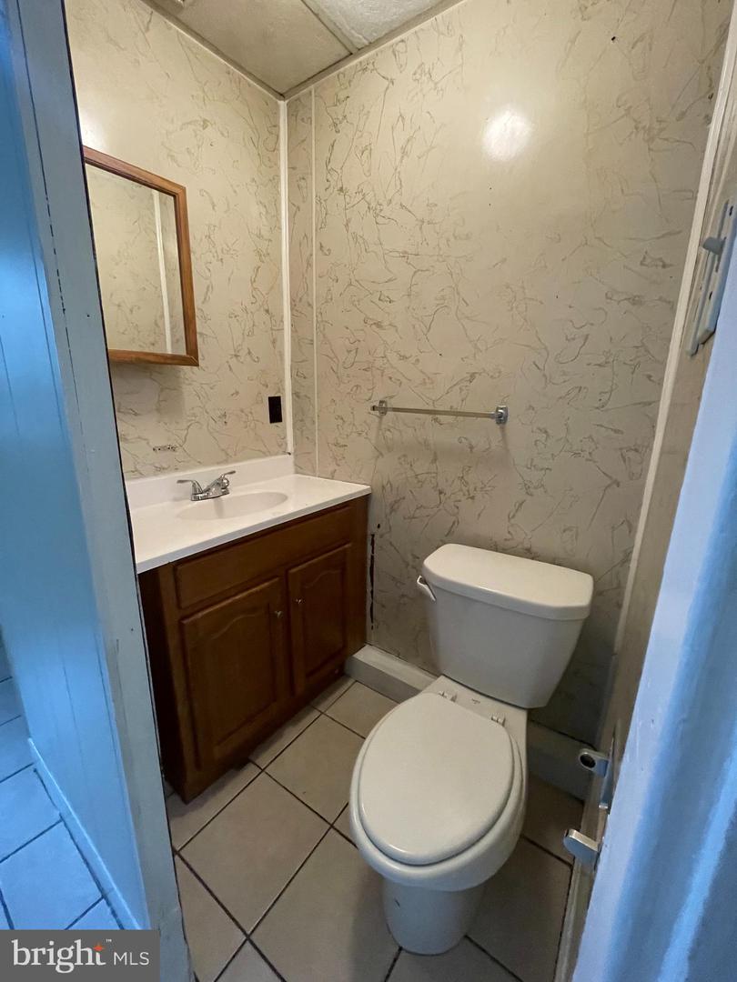 22 Frank S Brown Blvd Property Photo 8