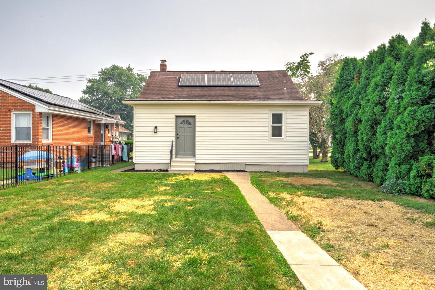 1421 E Derry Rd Property Photo 35