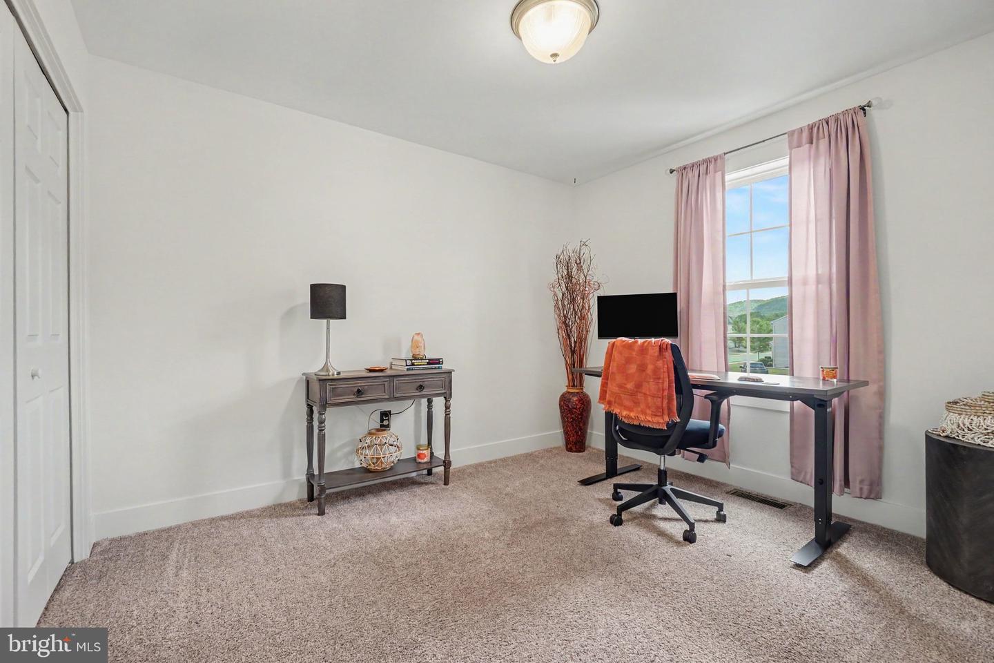 2730 Post Dr Property Photo 18
