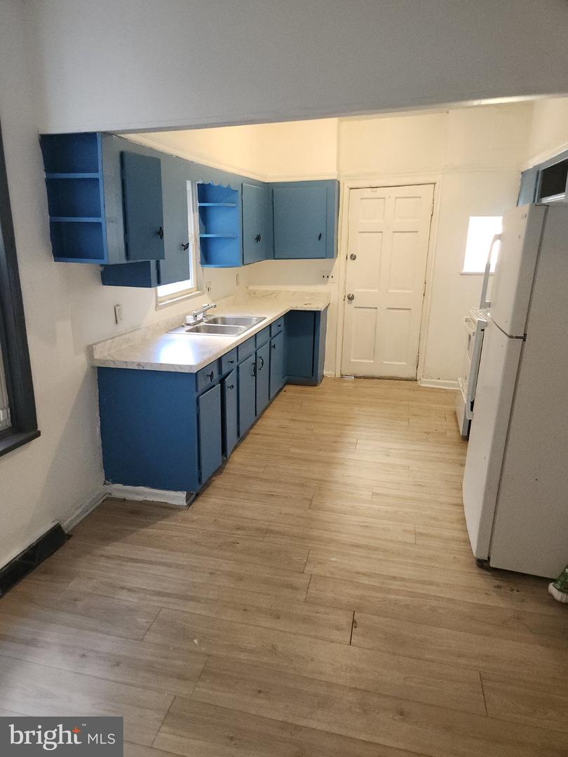 2029 Logan St Property Photo 2