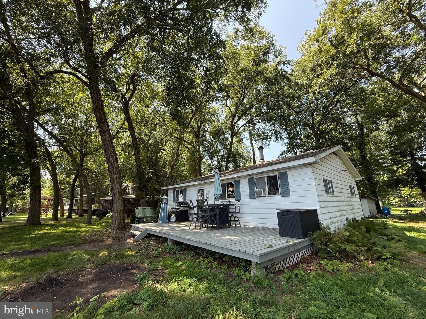 49 BEECH ISL Property Photo 1
