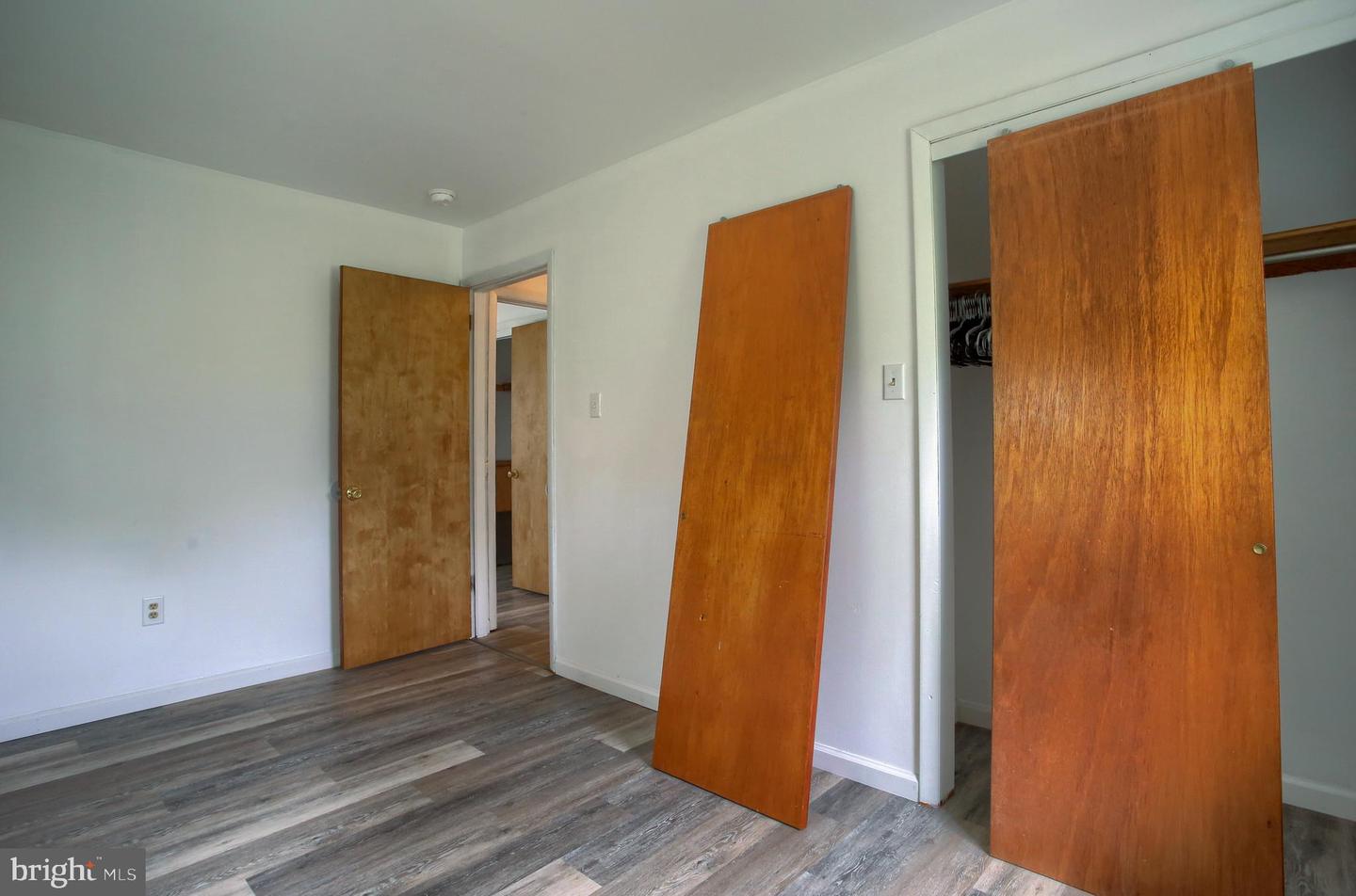 102 5th St Property Photo 18