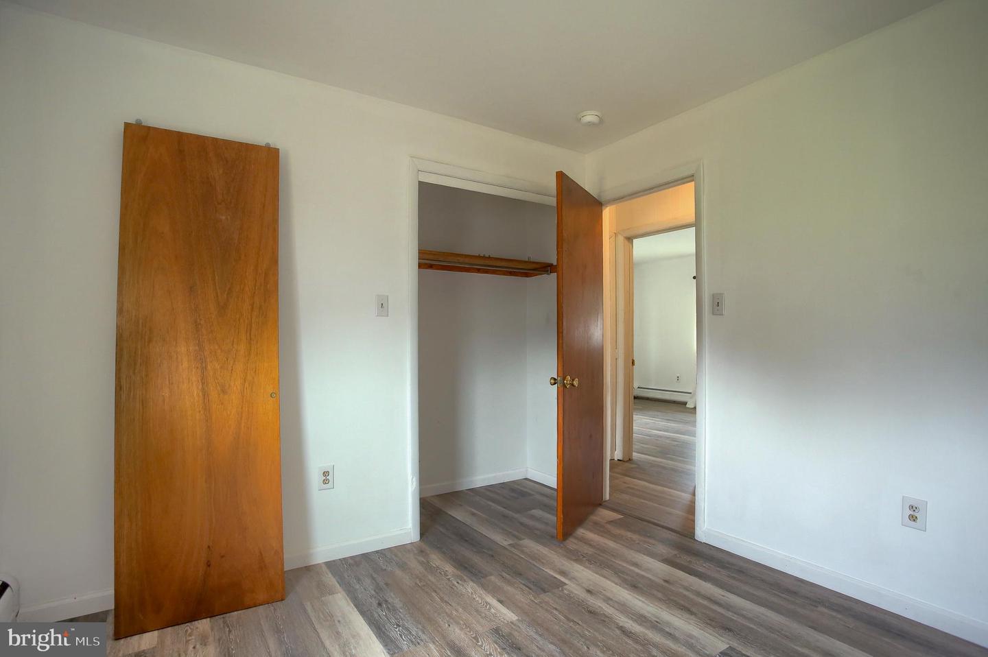 102 5th St Property Photo 20