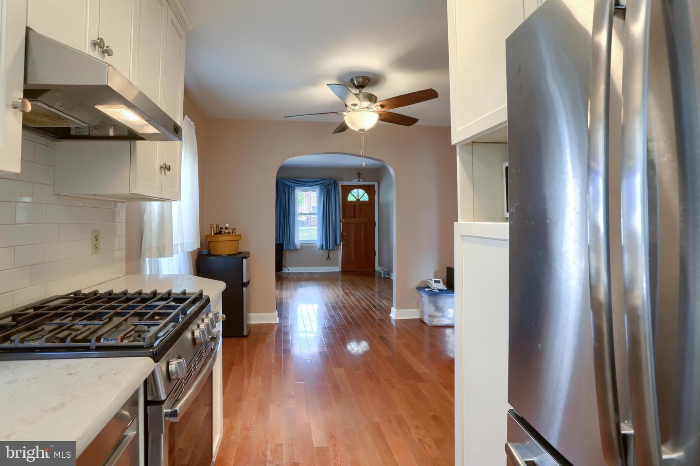 221 S 30th St Property Photo 12