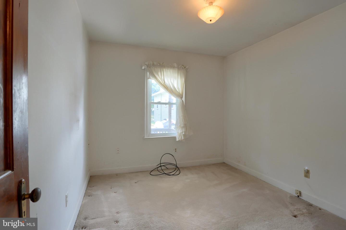 221 S 30th St Property Photo 15