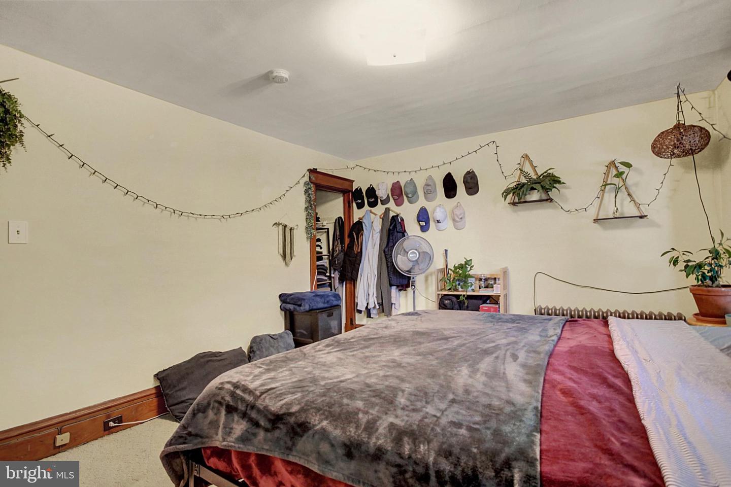 3664 - 3666 Derry St Property Photo 39