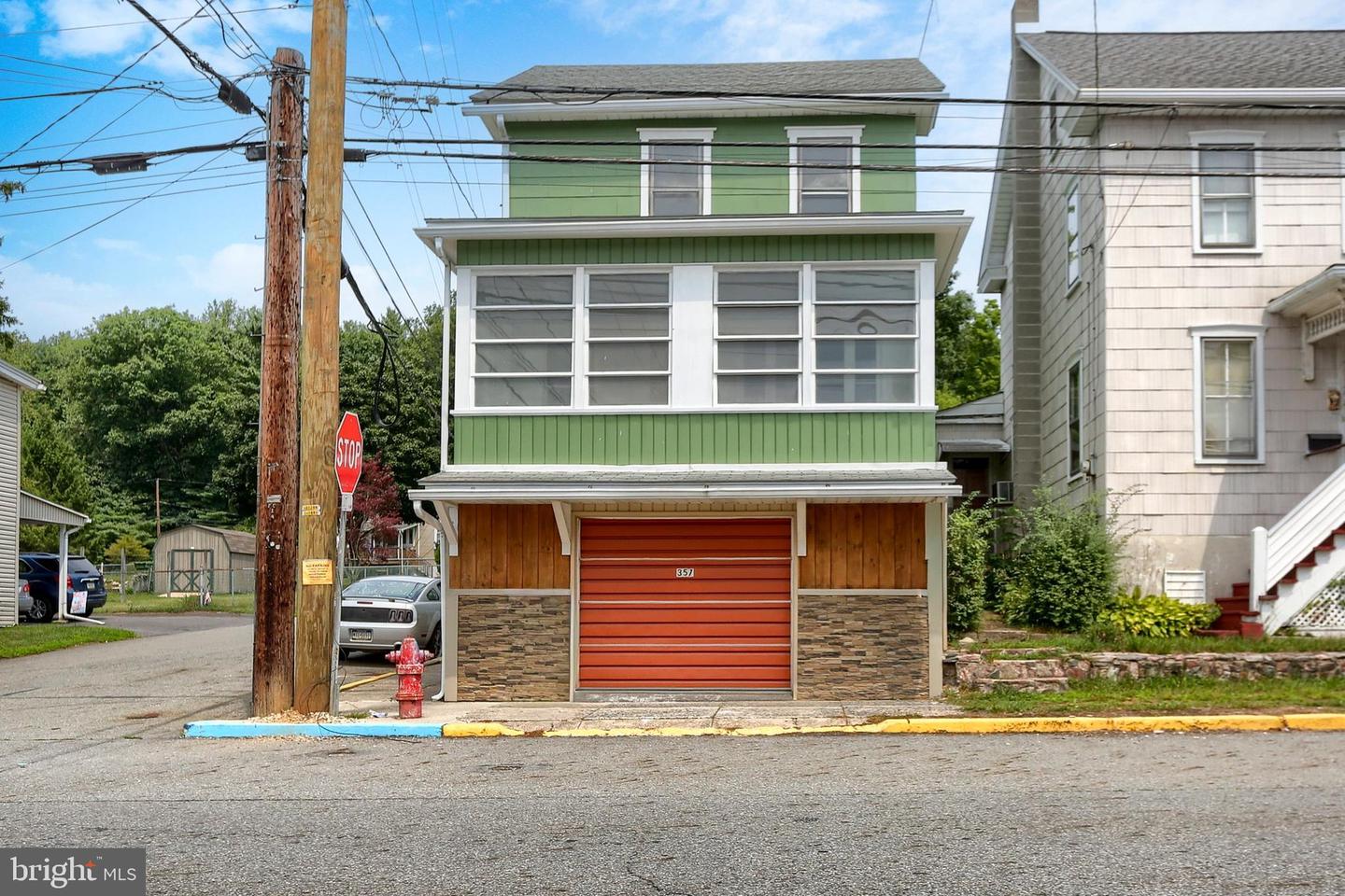 357 W BROAD ST