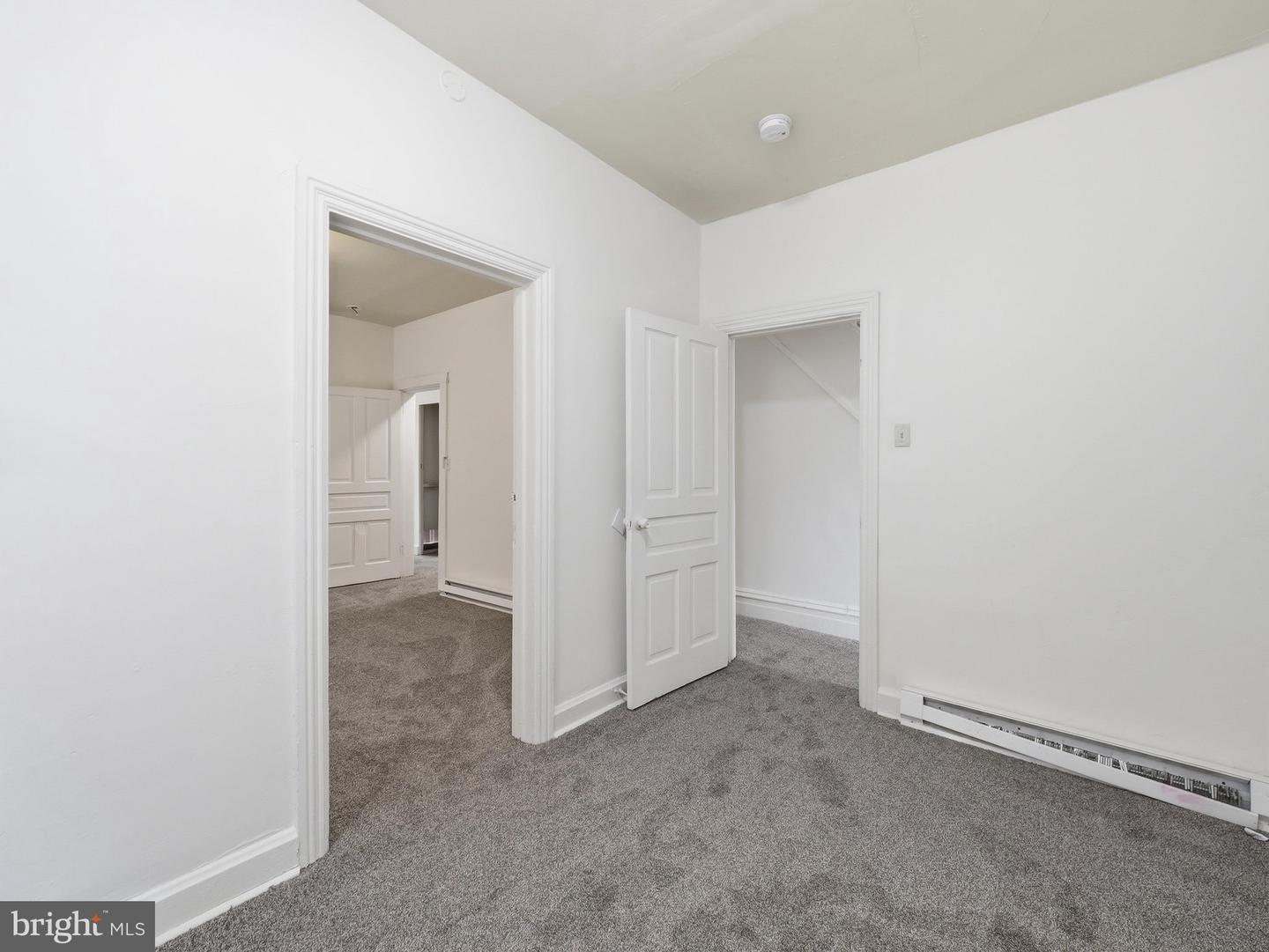 322 Pine St Property Photo 12