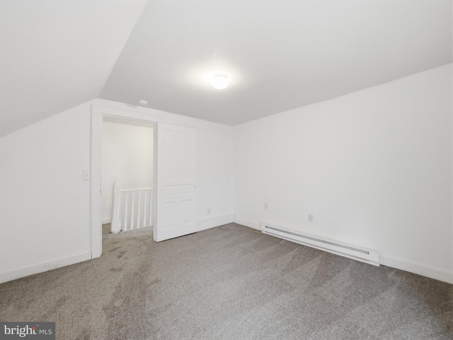 322 Pine St Property Photo 17