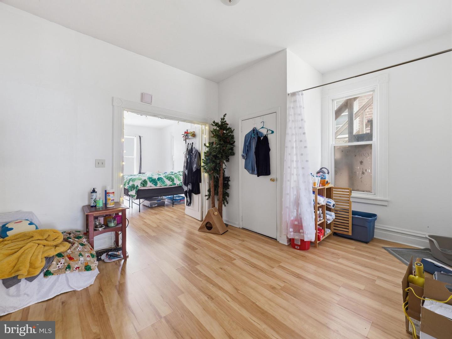 322 Pine St Property Photo 25