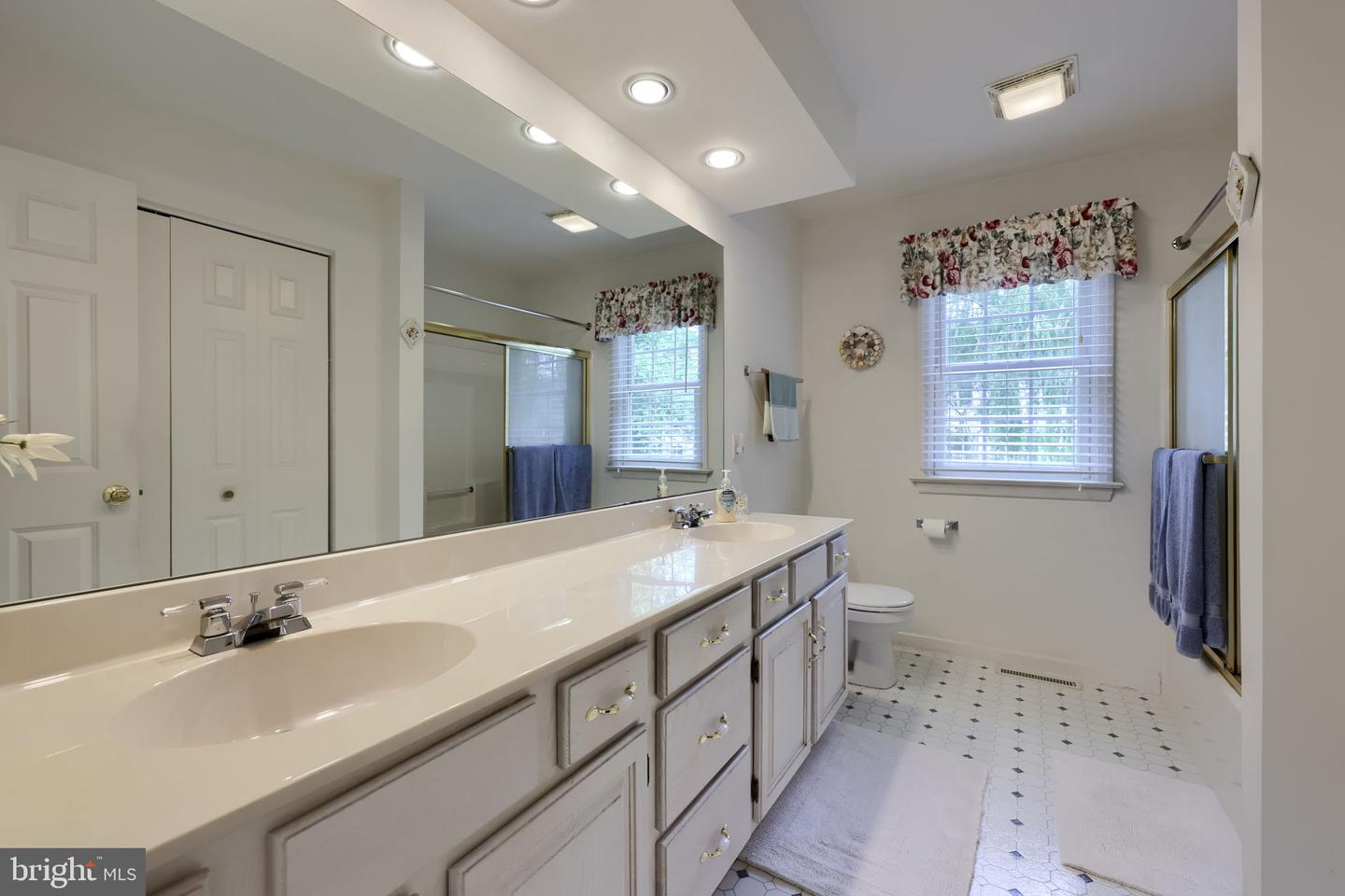 812 Cypress Ct Property Photo 38