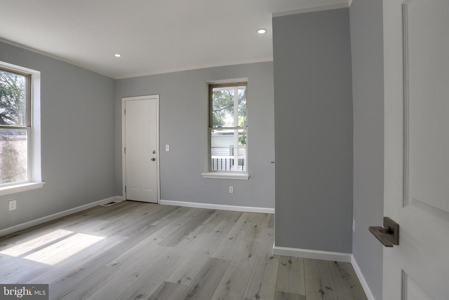 1726 Market St Property Photo 15
