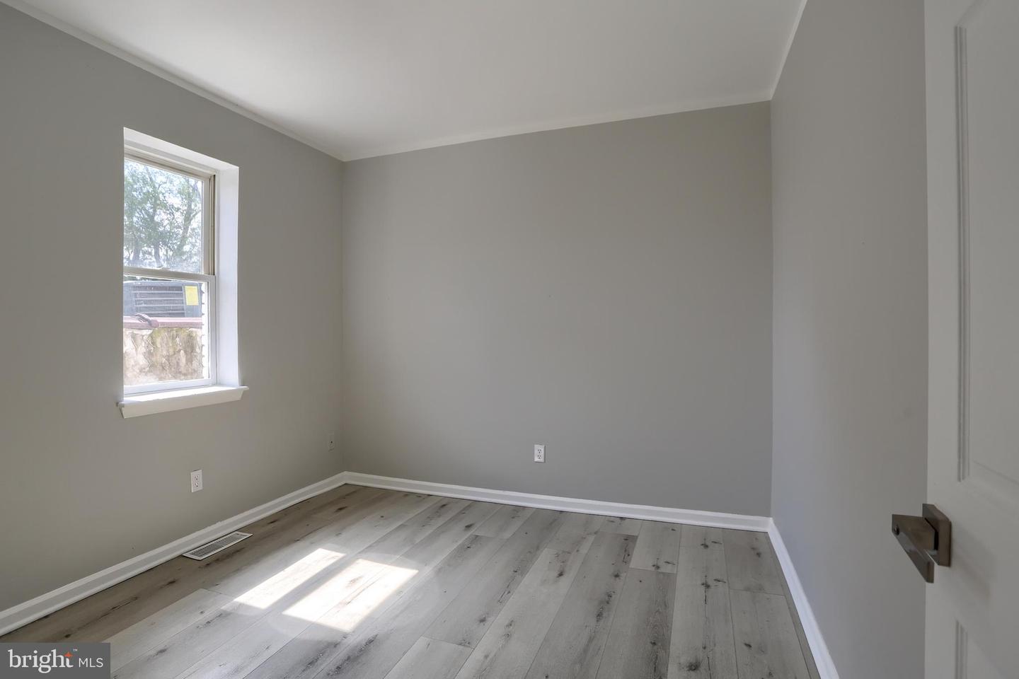 1726 Market St Property Photo 17
