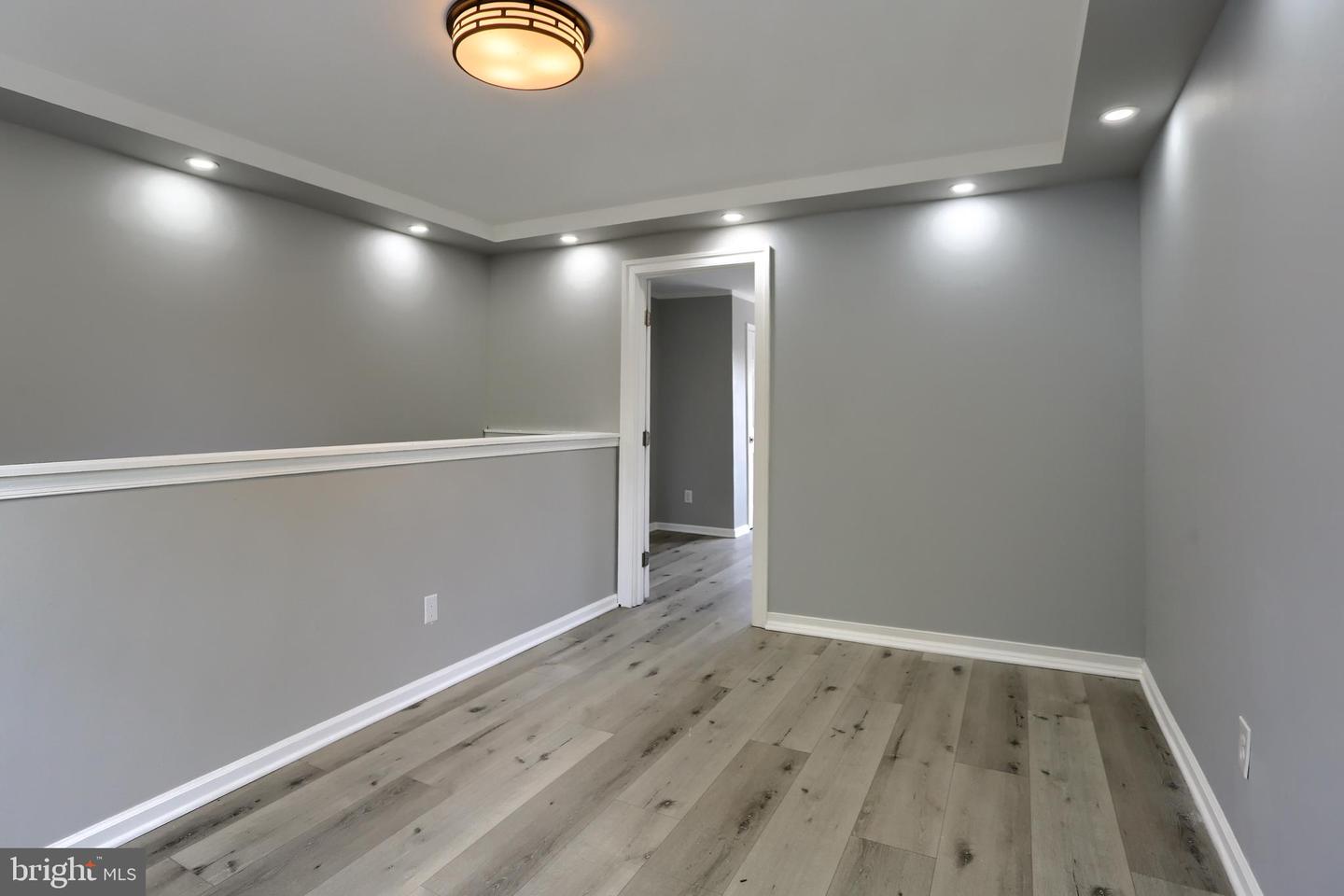 1726 Market St Property Photo 23