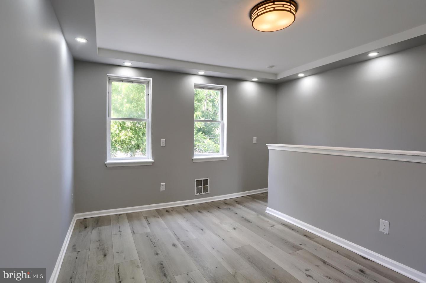 1726 Market St Property Photo 24