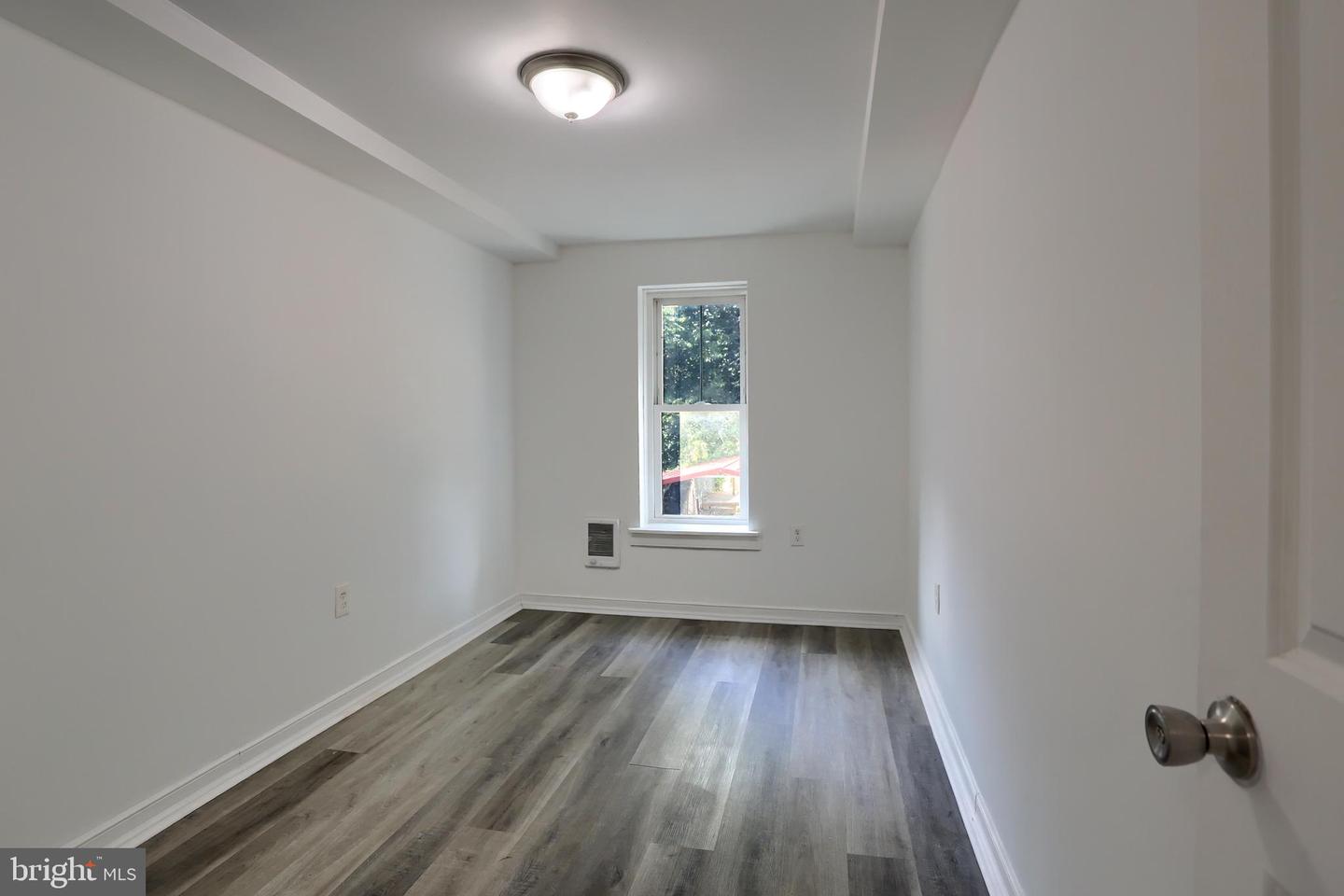 1726 Market St Property Photo 30