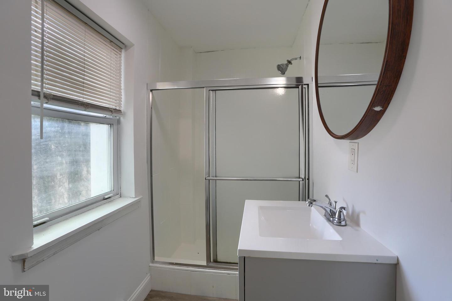 1726 Market St Property Photo 32