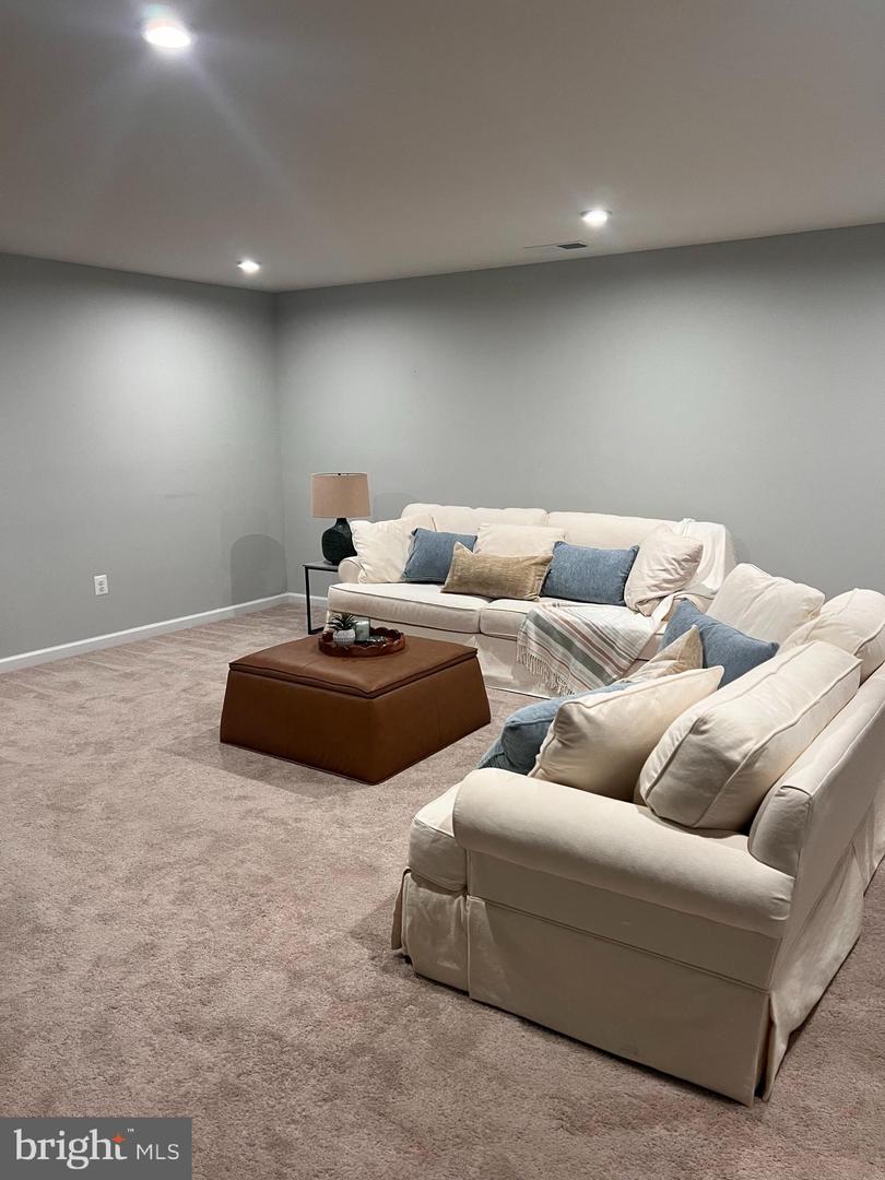 3916 Afleet Alex Way Property Photo 22