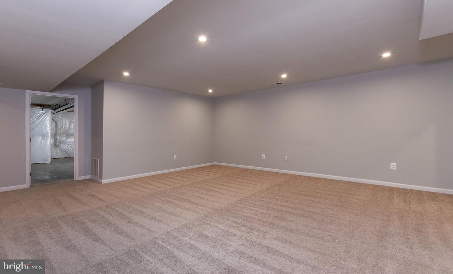 3916 Afleet Alex Way Property Photo 24