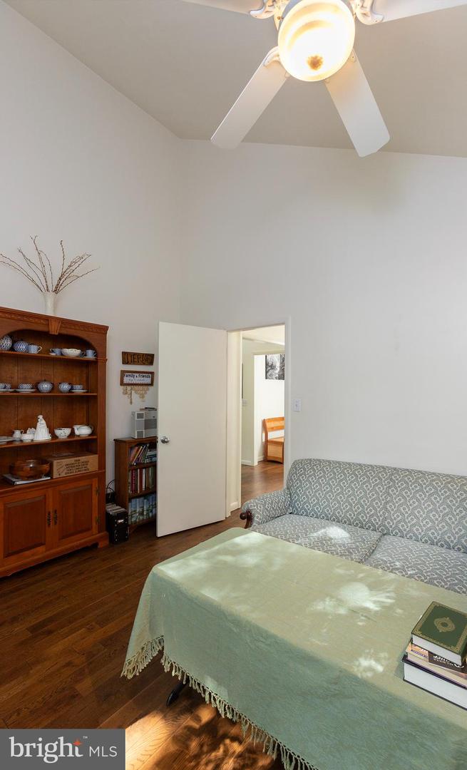 4728 Great Oak Ln Property Photo 19