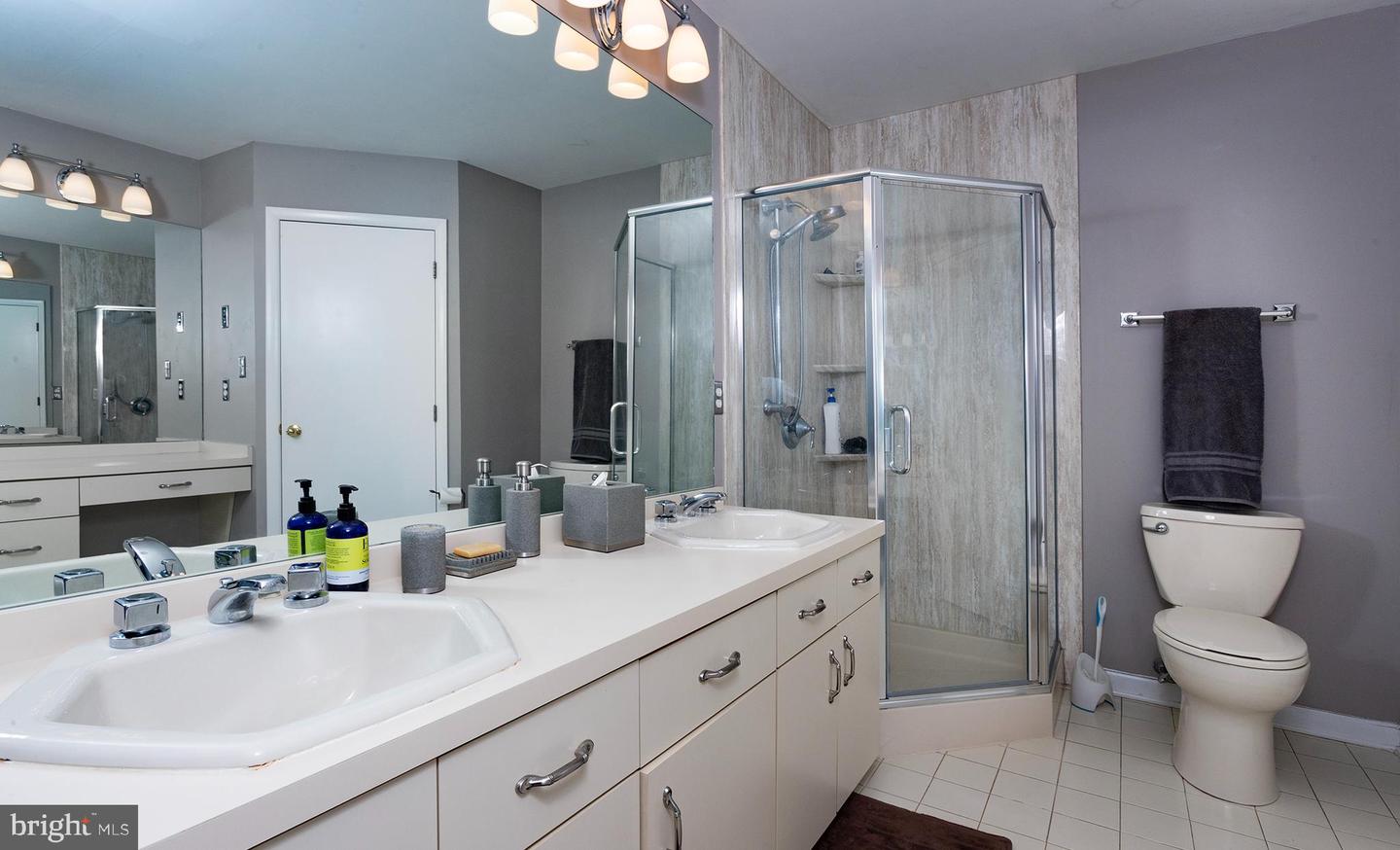 4728 Great Oak Ln Property Photo 28