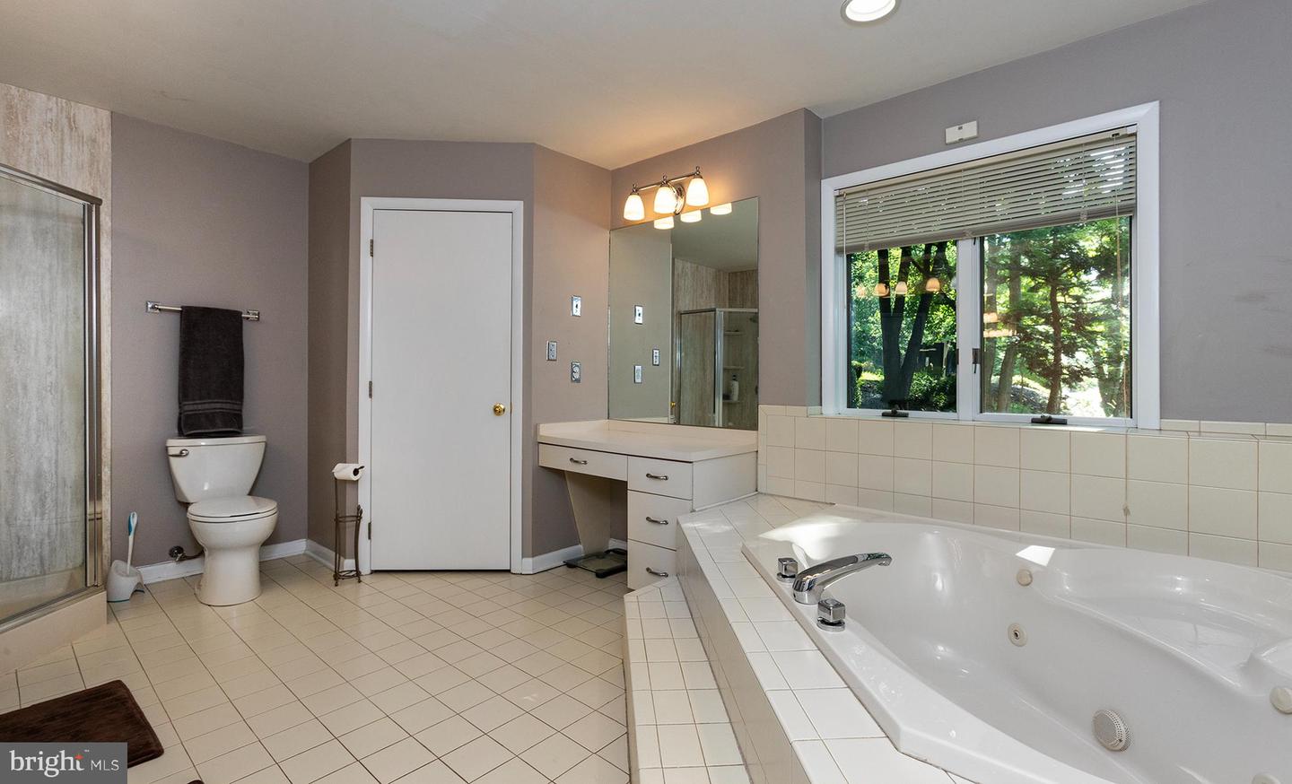 4728 Great Oak Ln Property Photo 29