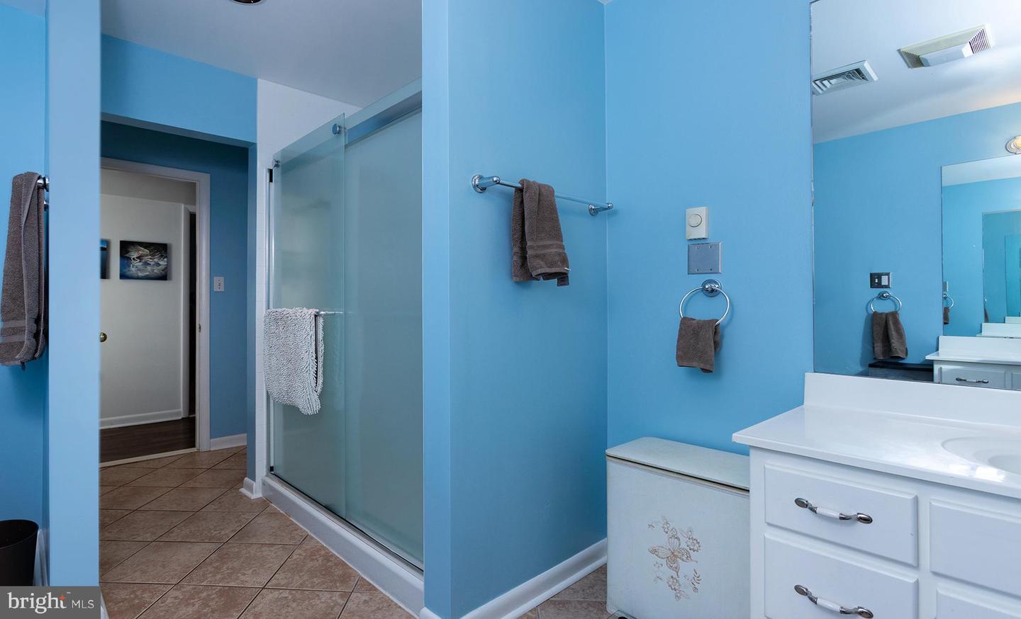 4728 Great Oak Ln Property Photo 34