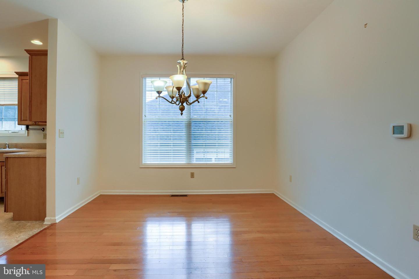 4505 Hillside Ct Property Photo 9