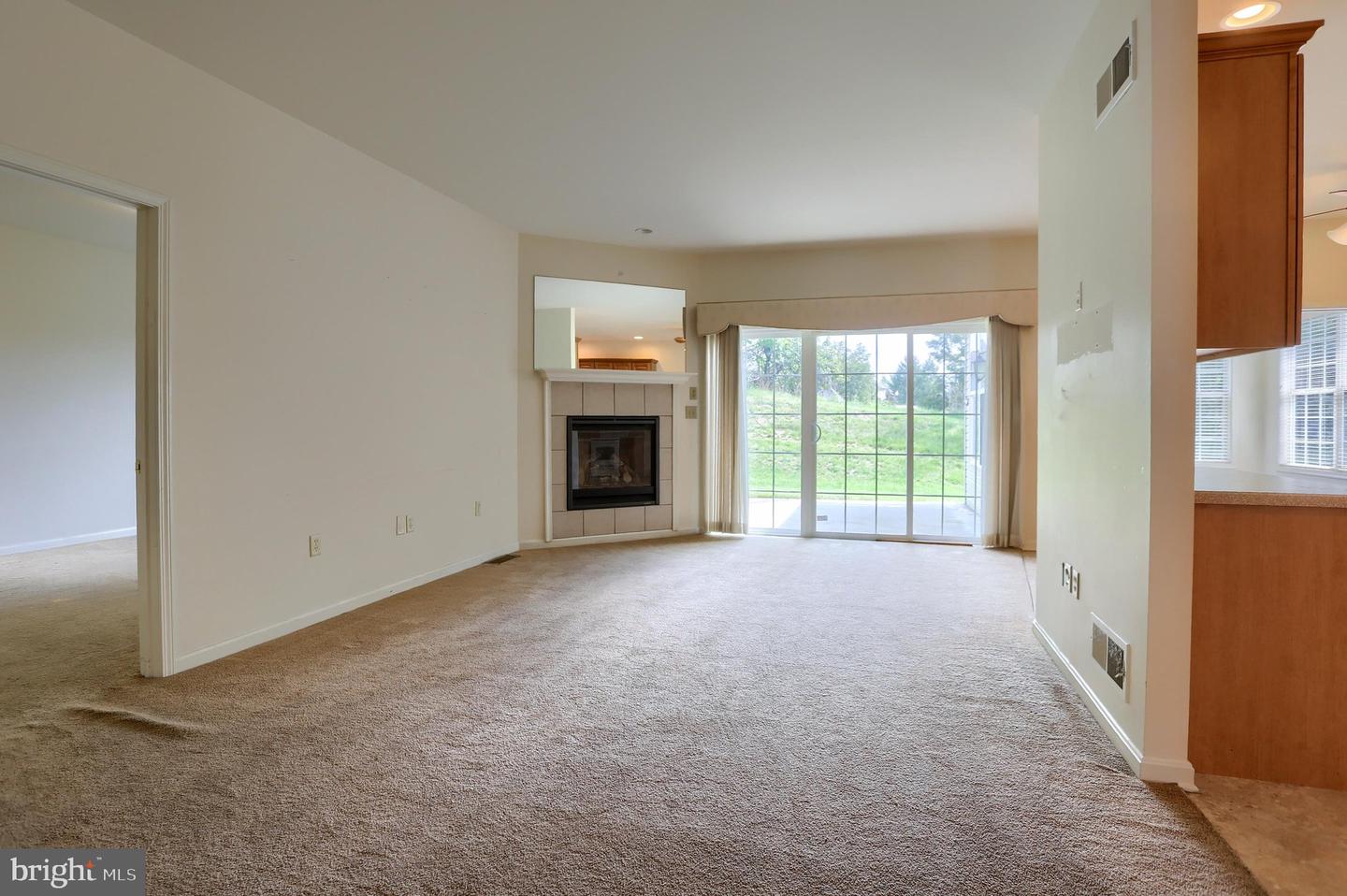 4505 Hillside Ct Property Photo 10