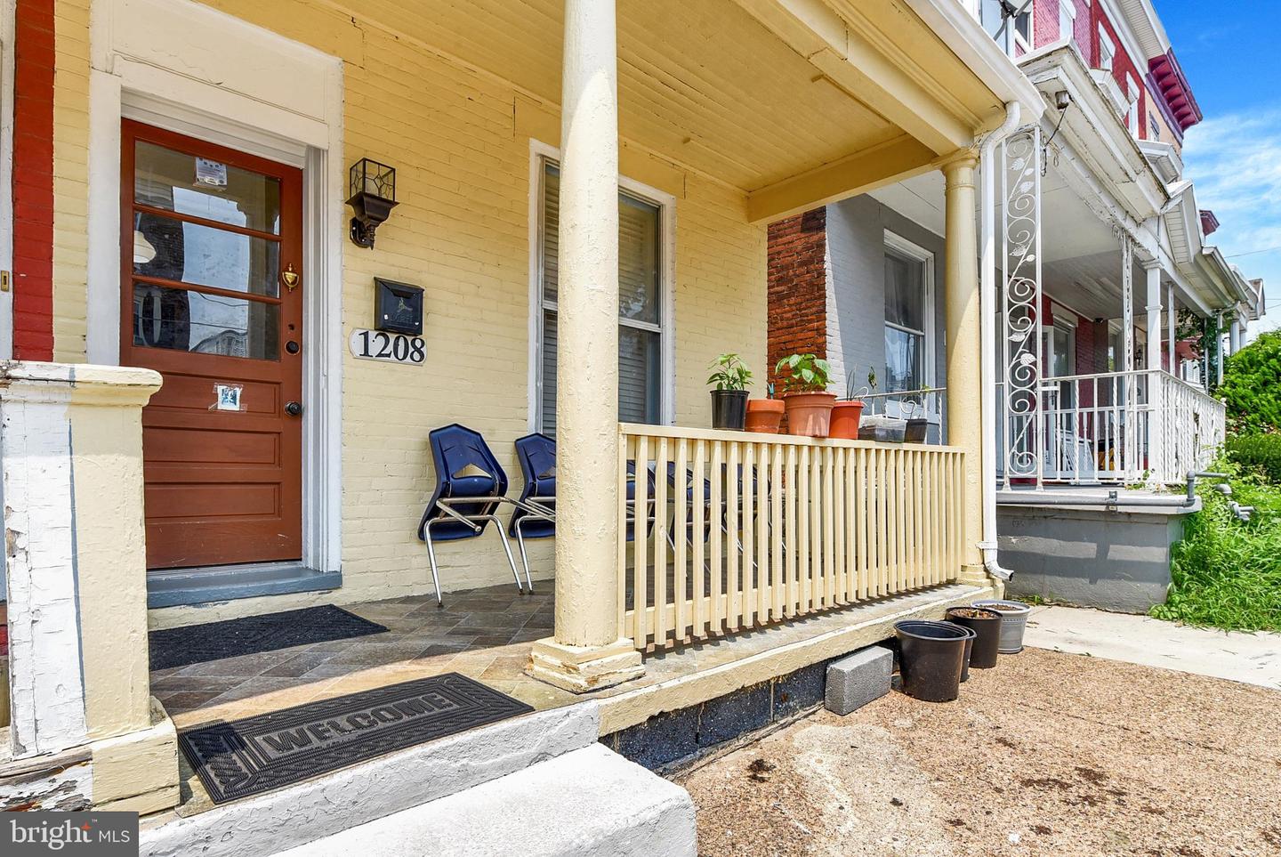 1208 Walnut St Property Photo 7