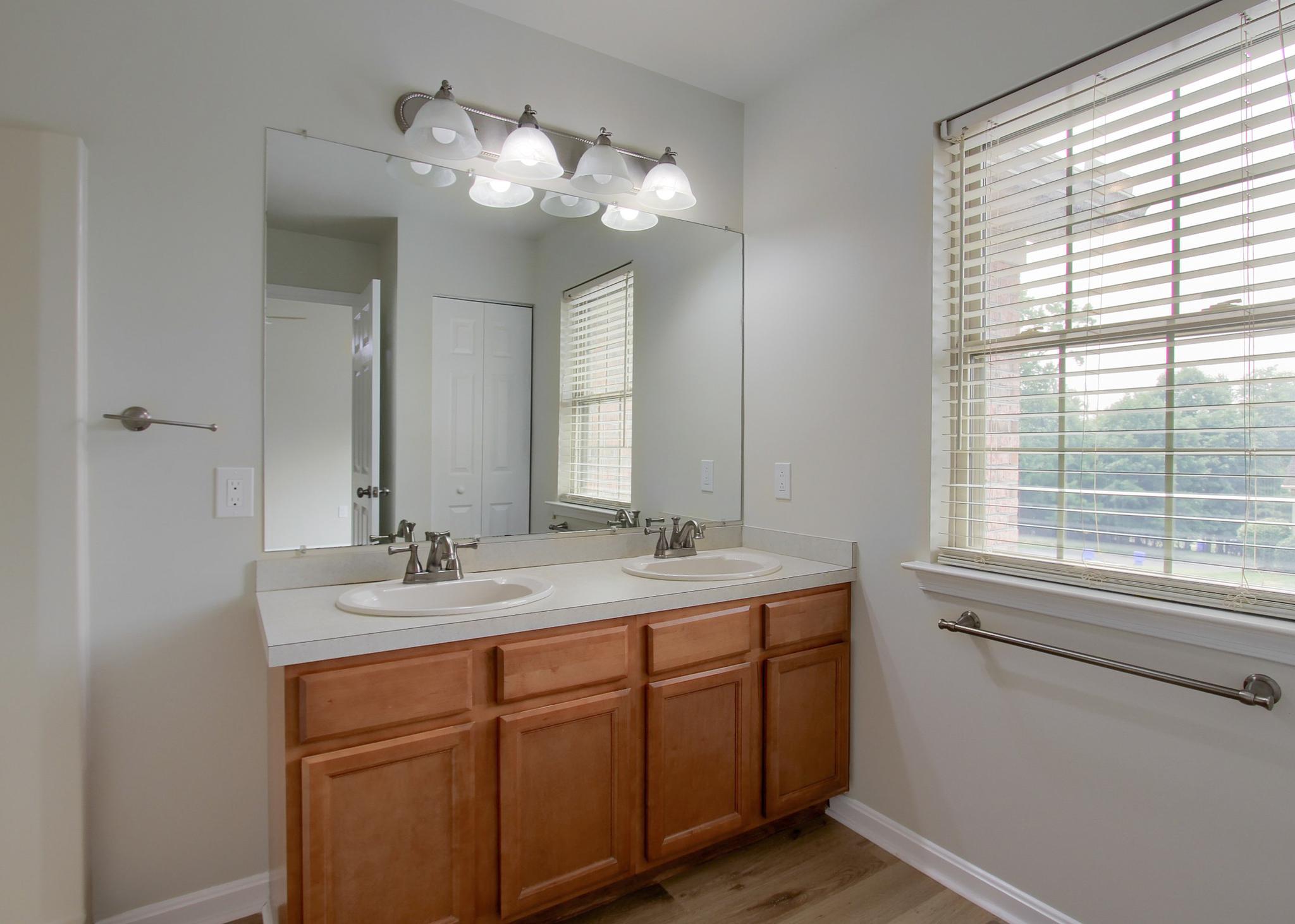 630 Glenbrook Dr Property Photo 15