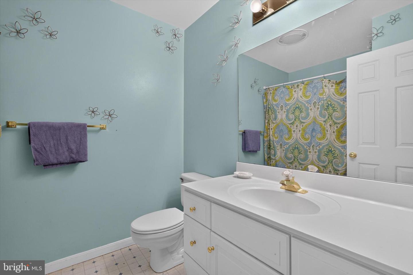 212 Fox Grove Pl Property Photo 32