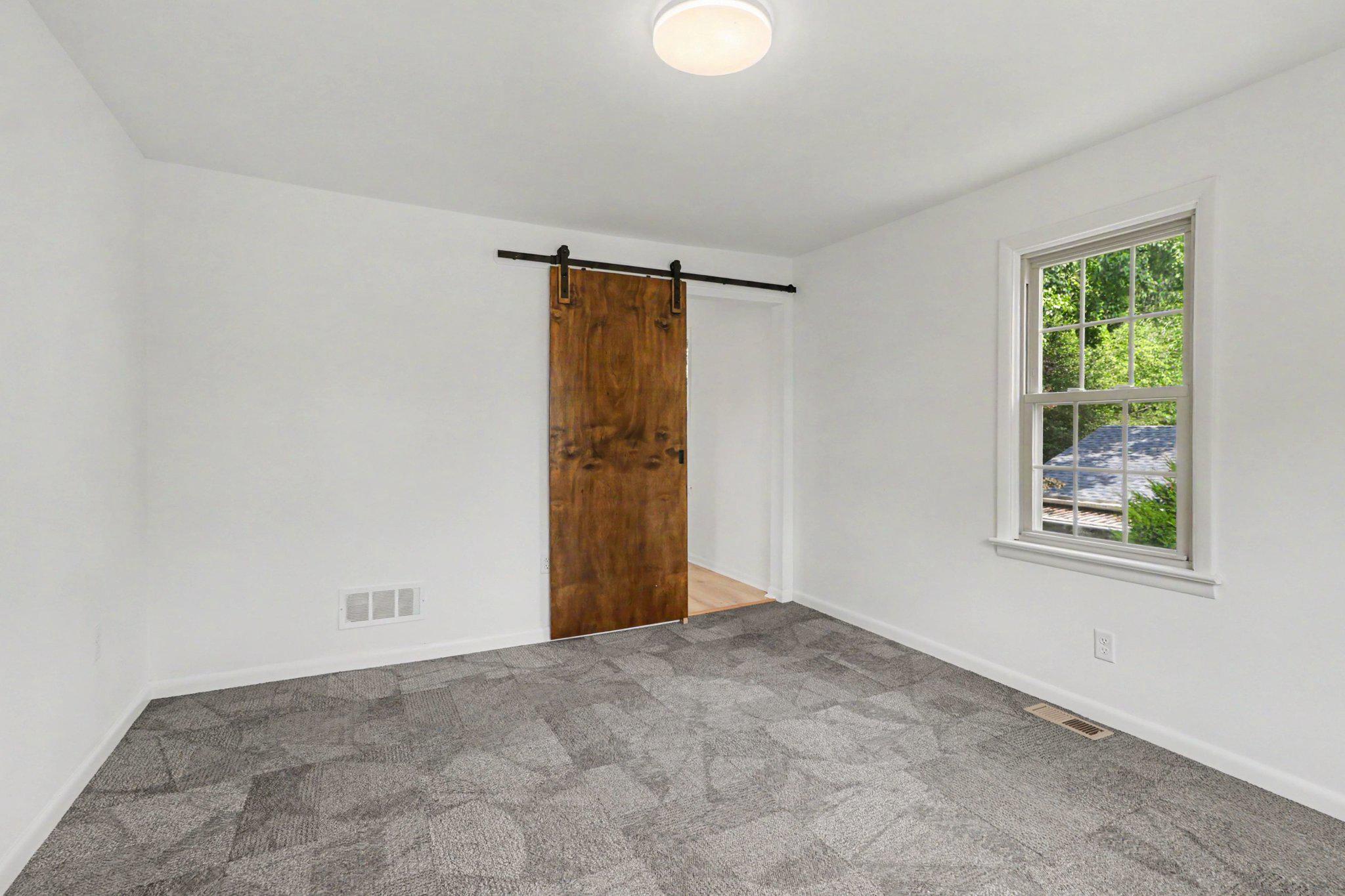 3614 Cloverfield Rd Property Photo 16