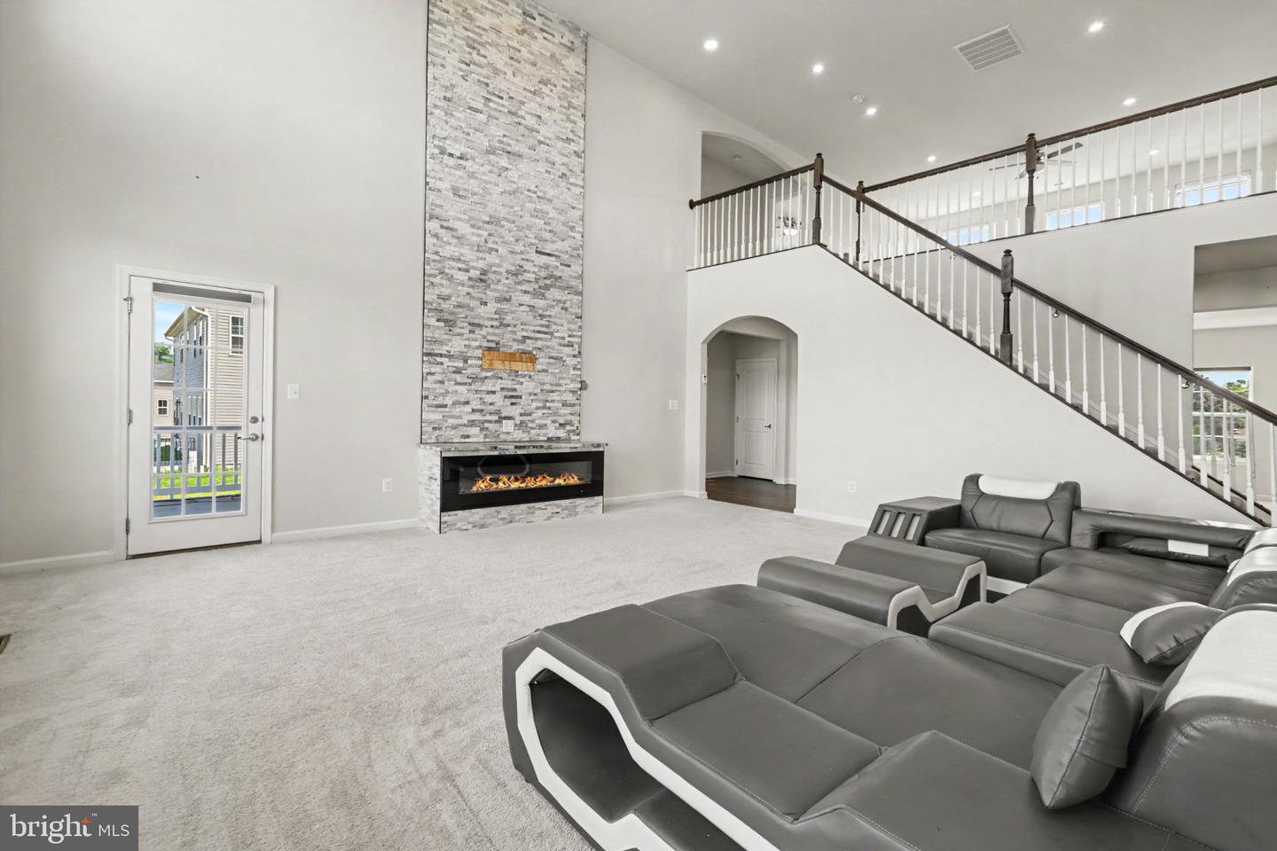 3992 Sunset Rd Property Photo 12