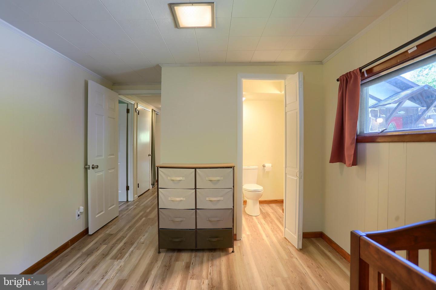 411 Speece Ln Property Photo 16
