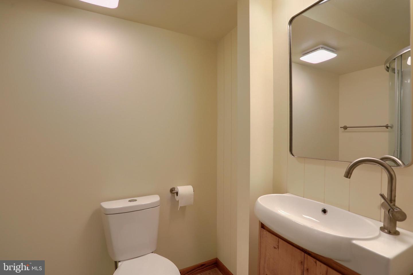 411 Speece Ln Property Photo 17