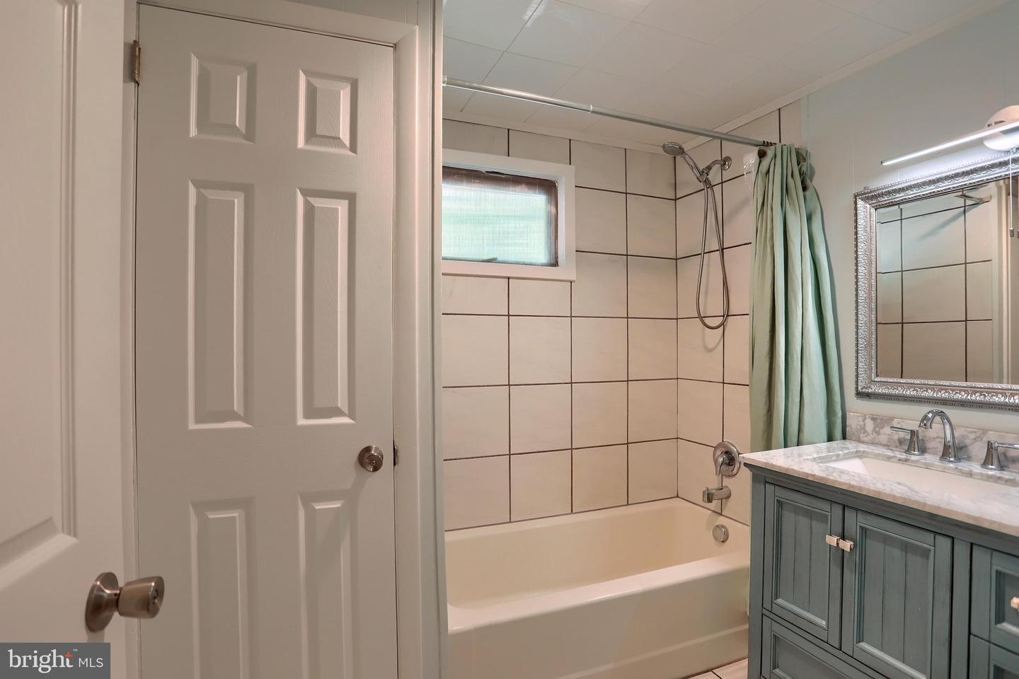 411 Speece Ln Property Photo 20