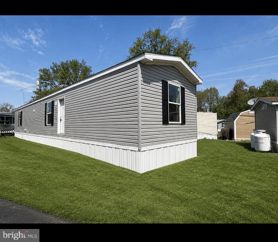 119 BENTLEY LN Property Photo 1