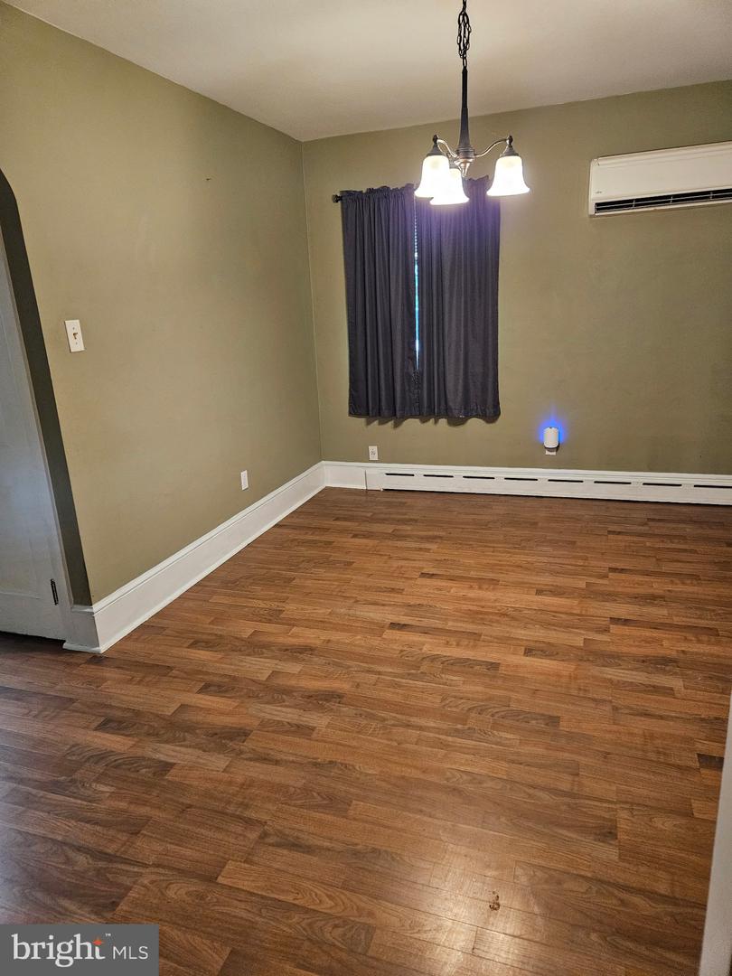 1358 Pieffers Ln Property Photo 10