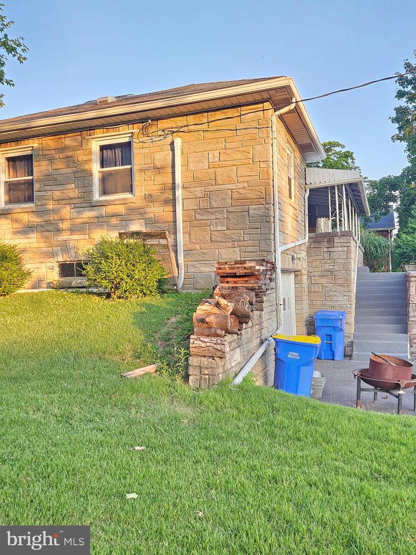 1358 Pieffers Ln Property Photo 33