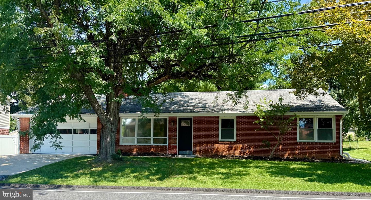 535 Hockersville Rd Property Photo 2
