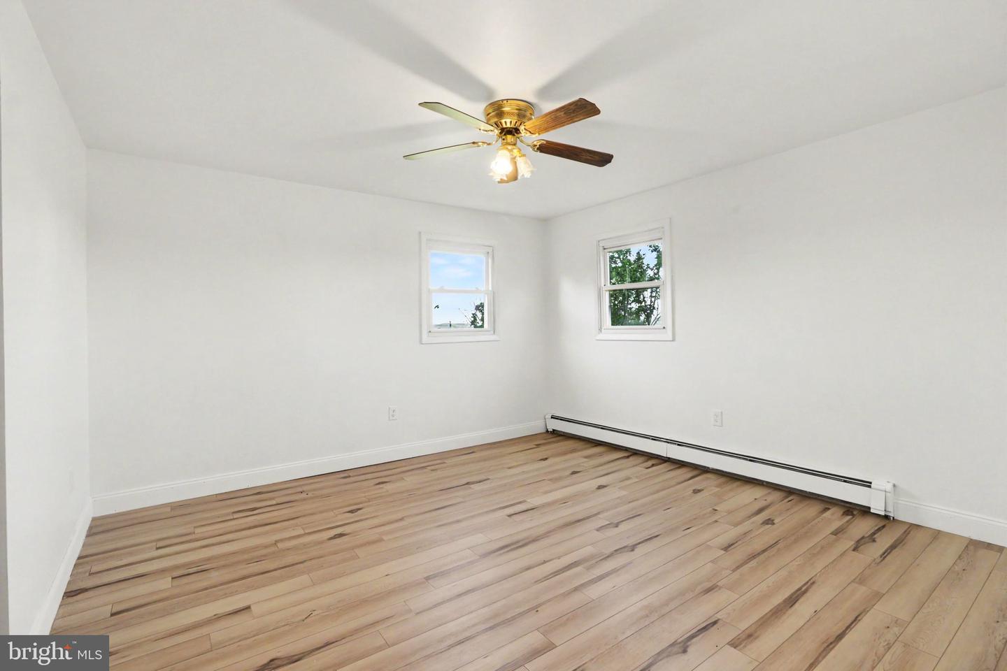 3012 Schoolhouse Rd Property Photo 10