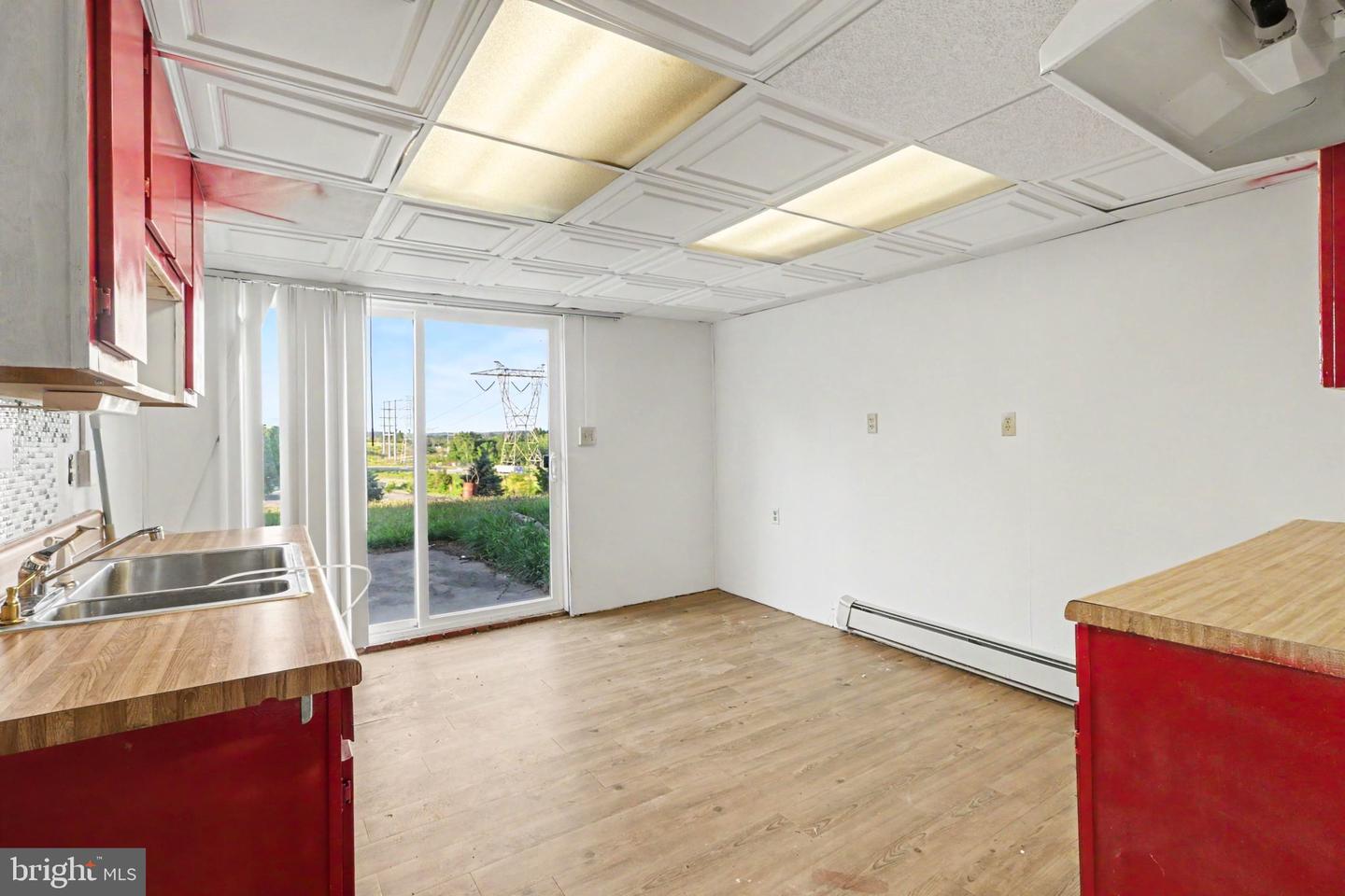 3012 Schoolhouse Rd Property Photo 19