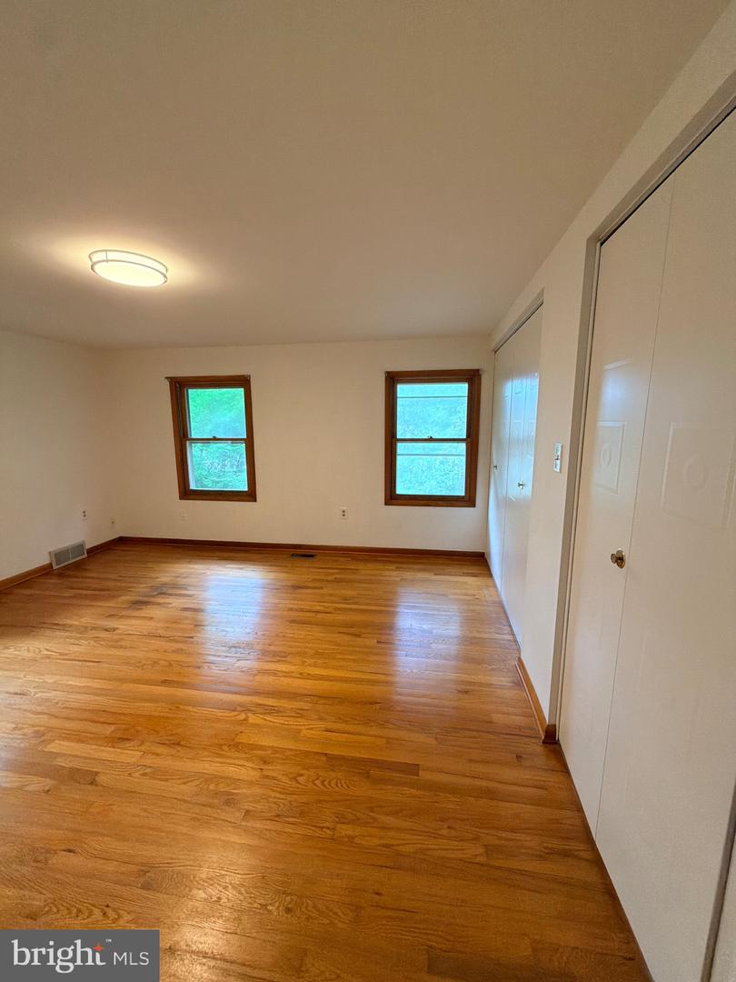 739 Lexington Ave Property Photo 47