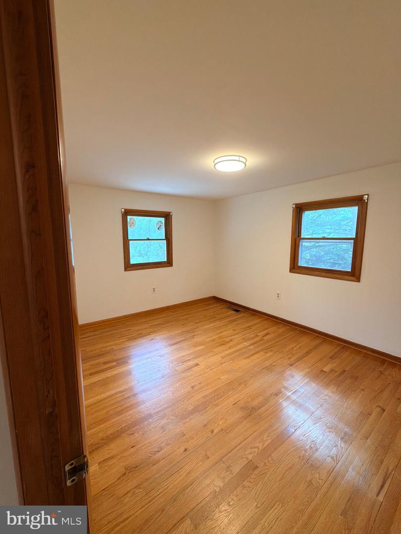 739 Lexington Ave Property Photo 55