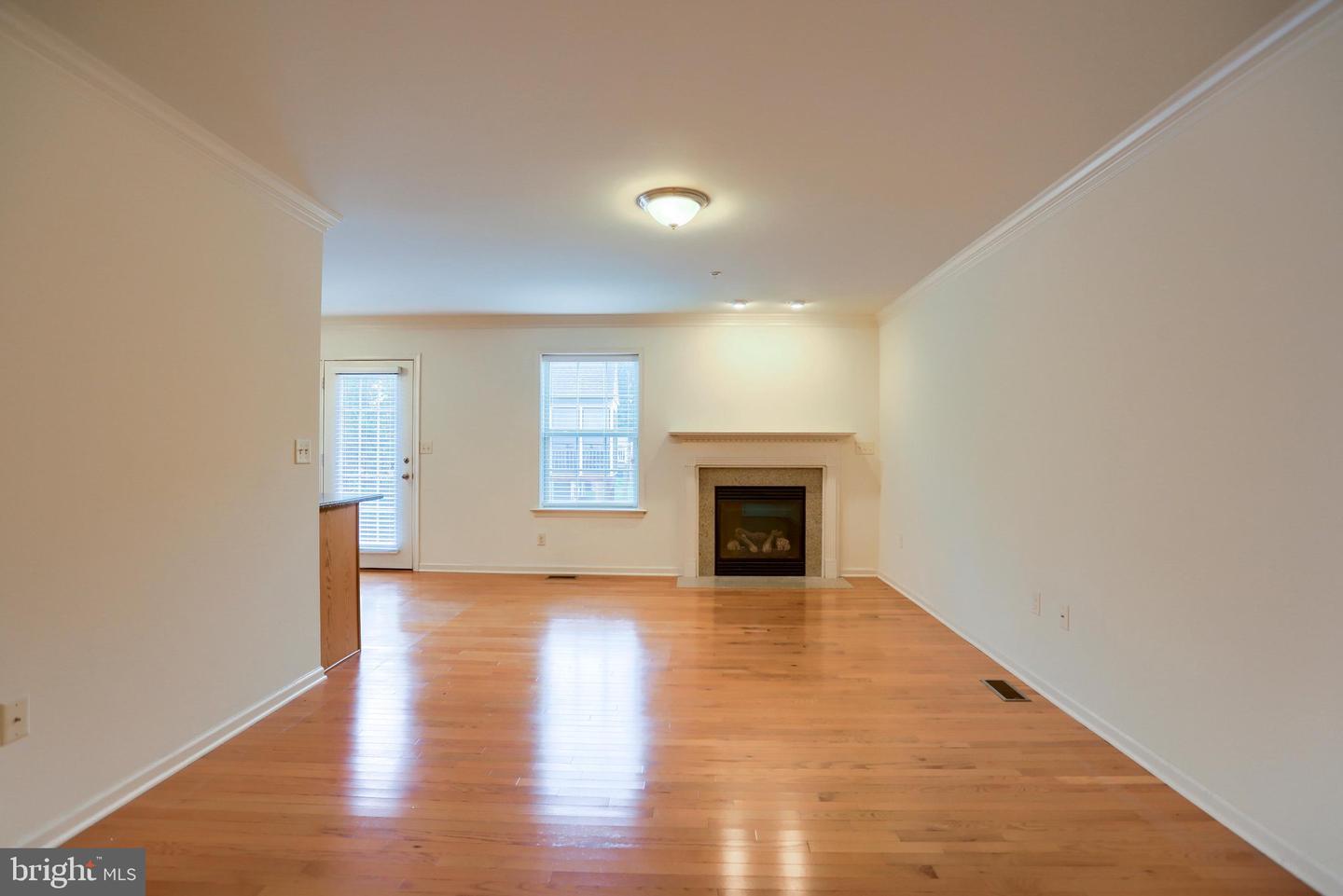 4287 Emily Dr Property Photo 6
