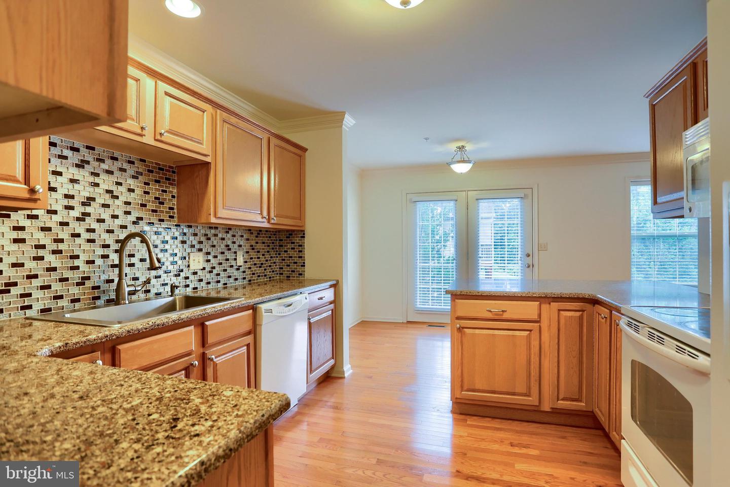 4287 Emily Dr Property Photo 11